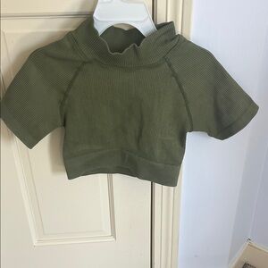 HALARA Olive Green Ribbed Crop Top